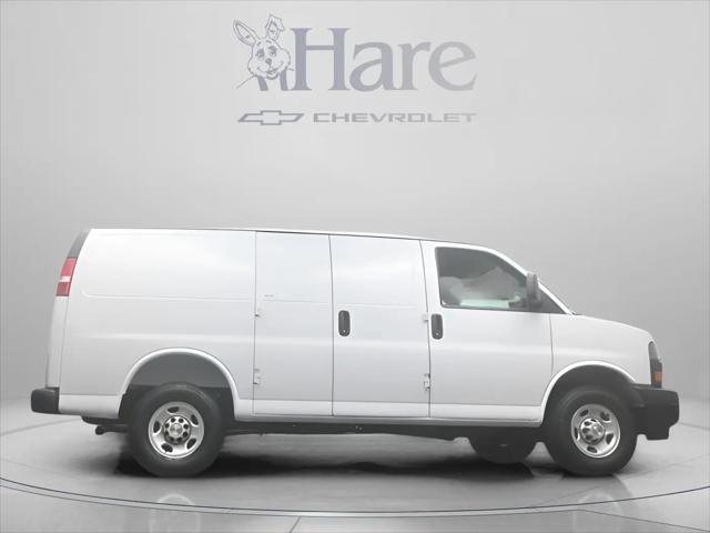 2026 Chevrolet Express Cargo Van 2500 Regular Wheelbase, WT, RWD