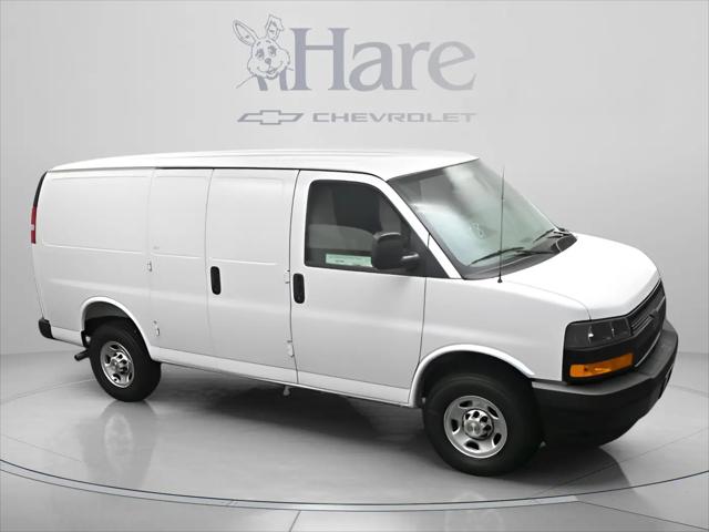 2026 Chevrolet Express Cargo Van 2500 Regular Wheelbase, WT, RWD