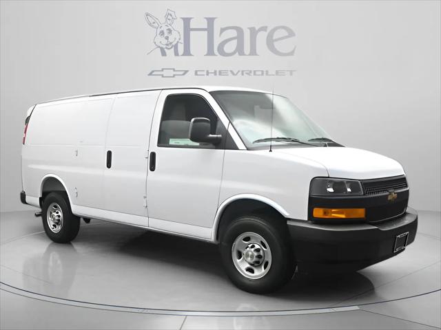 2026 Chevrolet Express Cargo Van 2500 Regular Wheelbase, WT, RWD