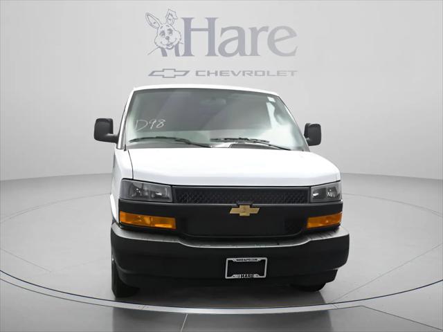 2026 Chevrolet Express Cargo Van 2500 Regular Wheelbase, WT, RWD
