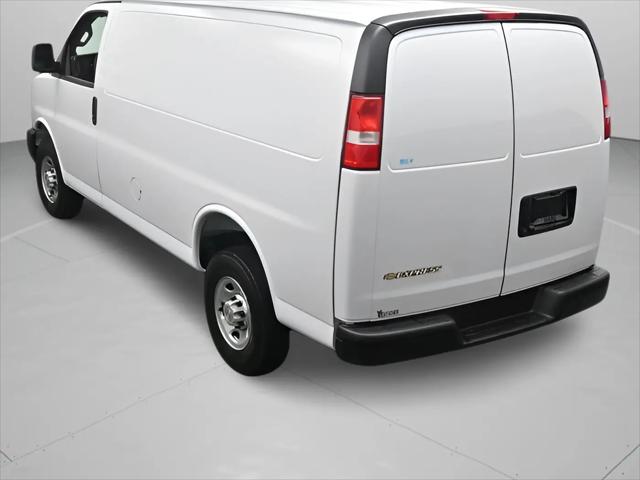 2026 Chevrolet Express Cargo Van 2500 Regular Wheelbase, WT, RWD