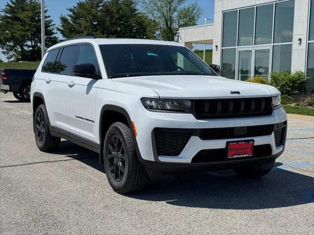 2026 Jeep Grand Cherokee L Altitude 4x4