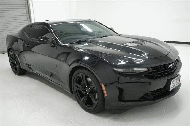 2023 Chevrolet Camaro RWD Coupe LT1
