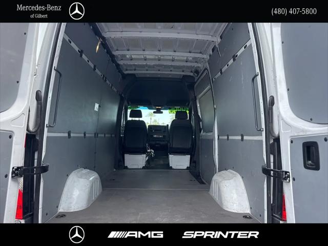 2025 Mercedes-Benz Sprinter 2500 Standard Roof 4-Cyl Diesel