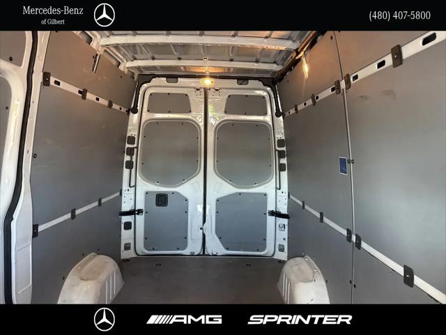2025 Mercedes-Benz Sprinter 2500 Standard Roof 4-Cyl Diesel