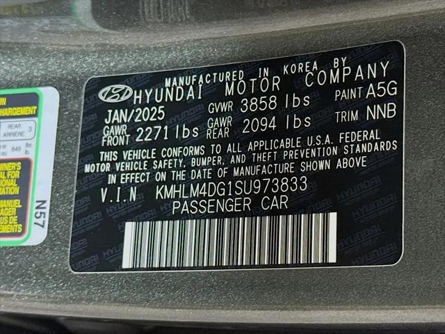 2025 Hyundai Elantra SEL Sport