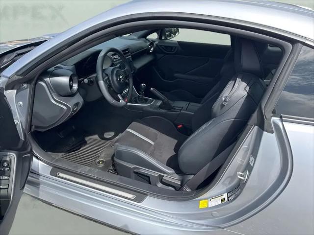 2025 Toyota GR86 Premium