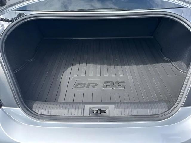 2025 Toyota GR86 Premium