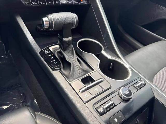 2022 Kia K5 GT-Line