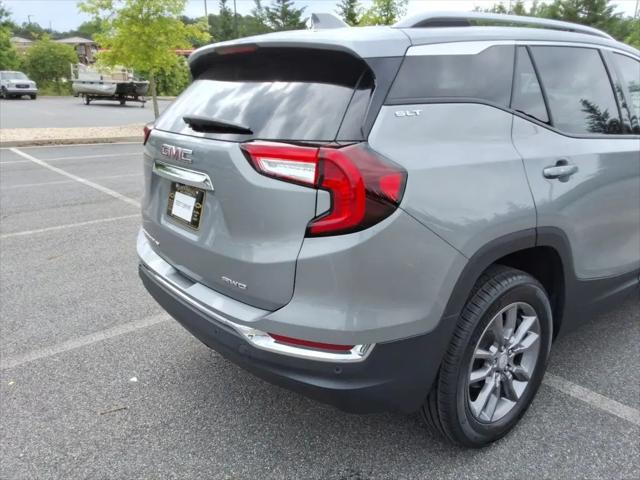 2024 GMC Terrain AWD SLT