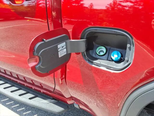 2025 GMC Sierra 1500 4WD Crew Cab Short Box AT4