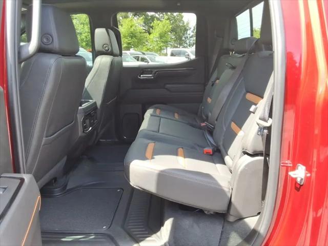 2025 GMC Sierra 1500 4WD Crew Cab Short Box AT4