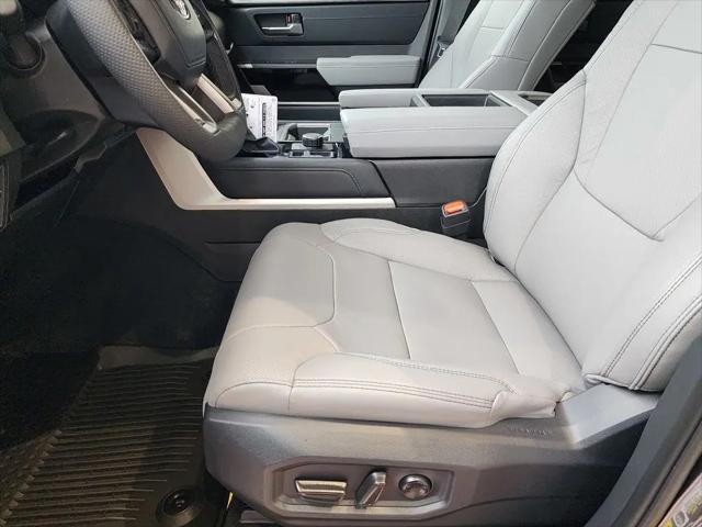 2026 Toyota Tundra Limited CrewMax 5.5' Bed