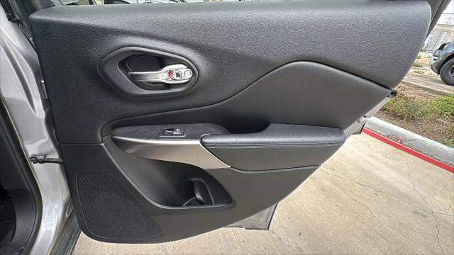 2019 Jeep Cherokee Latitude Plus FWD
