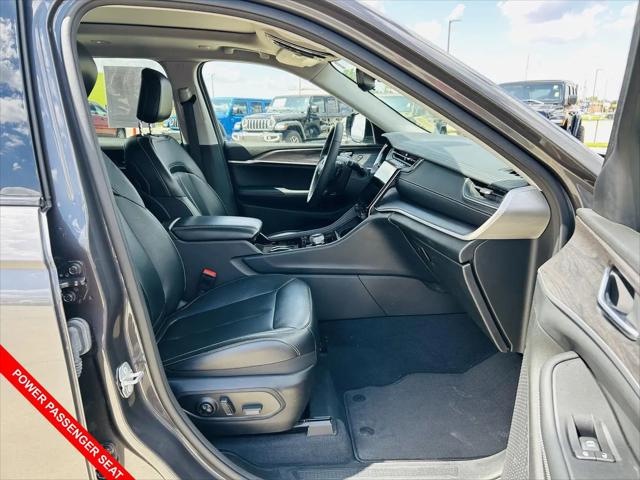 2023 Jeep Grand Cherokee L Limited 4x4