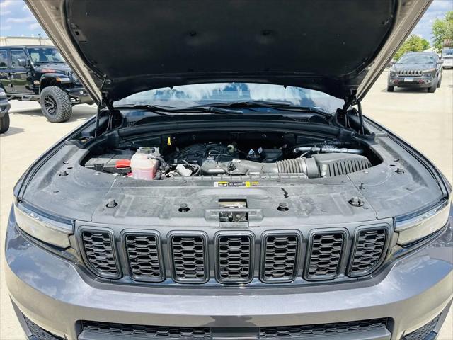 2023 Jeep Grand Cherokee L Limited 4x4