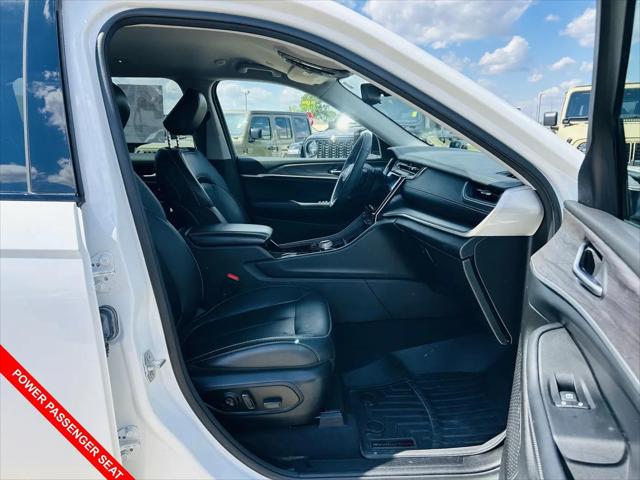 2023 Jeep Grand Cherokee L Limited 4x4