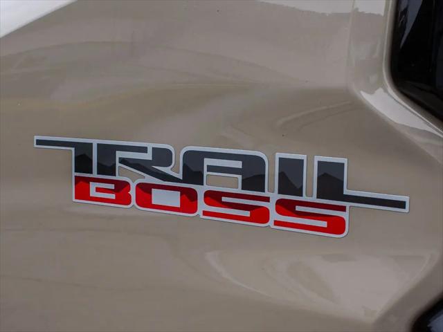2023 Chevrolet Colorado 4WD Crew Cab Short Box Trail Boss