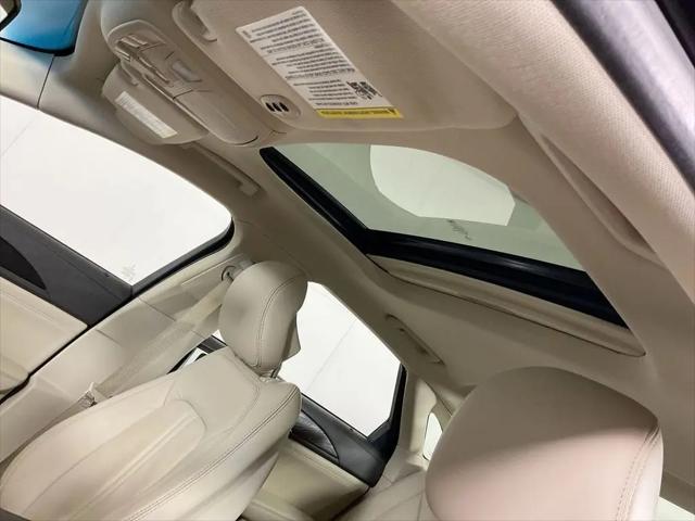 2017 Lincoln MKZ Select