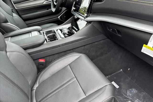 2026 Jeep Grand Wagoneer L 4x4