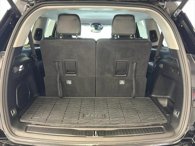 2022 Jeep Grand Cherokee L Limited 4x2