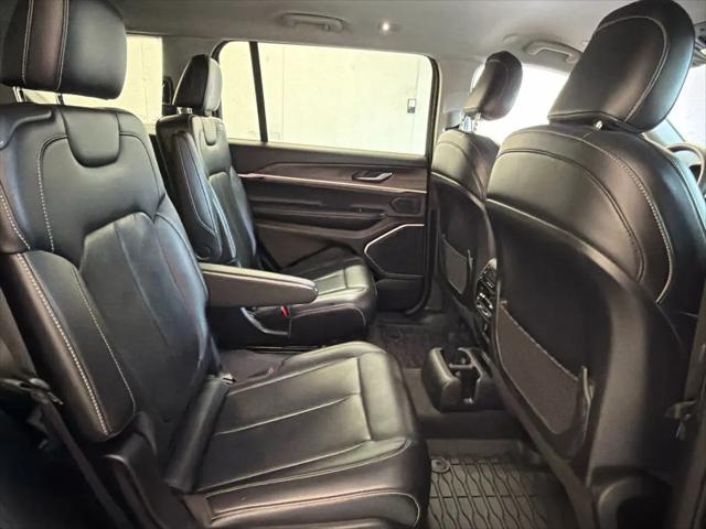 2022 Jeep Grand Cherokee L Limited 4x2