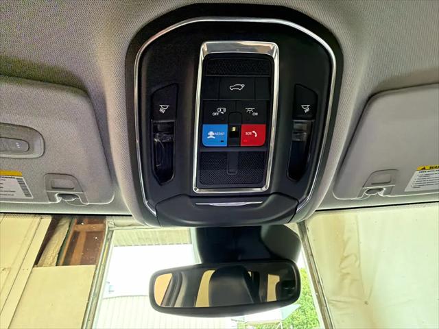 2022 Jeep Grand Cherokee L Limited 4x2