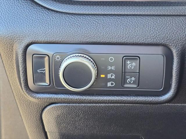 2021 Ford Explorer Base