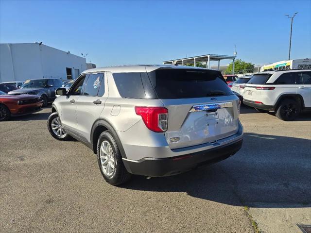 2021 Ford Explorer Base