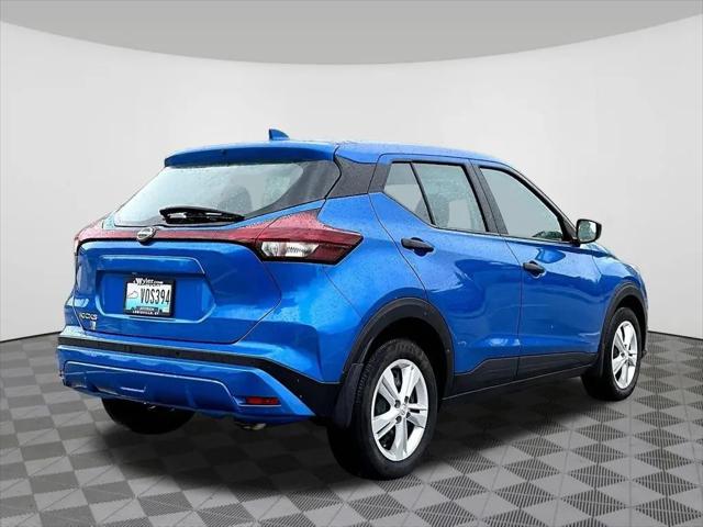 2025 Nissan Kicks S