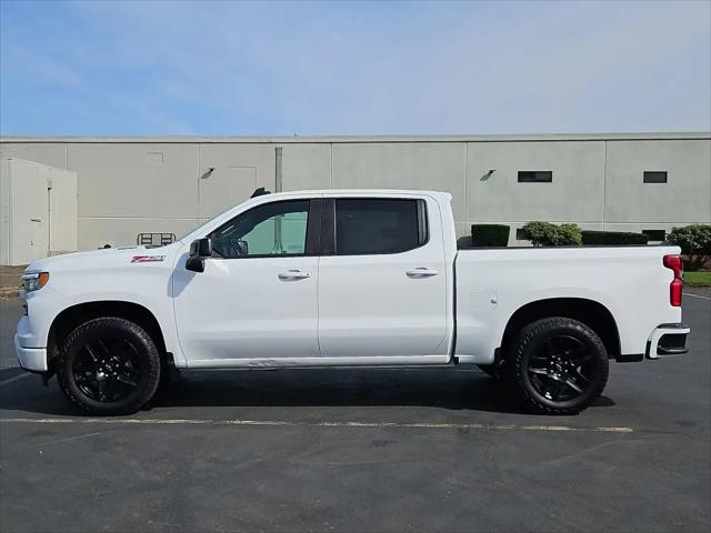 2022 Chevrolet Silverado 1500 4WD Crew Cab Short Bed RST