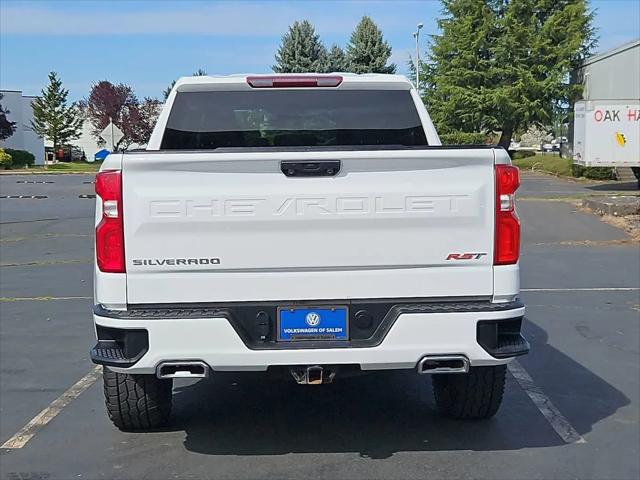 2022 Chevrolet Silverado 1500 4WD Crew Cab Short Bed RST