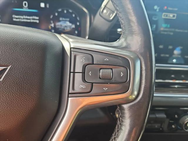 2022 Chevrolet Silverado 1500 4WD Crew Cab Short Bed RST