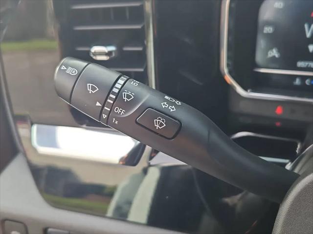 2022 Chevrolet Silverado 1500 4WD Crew Cab Short Bed RST