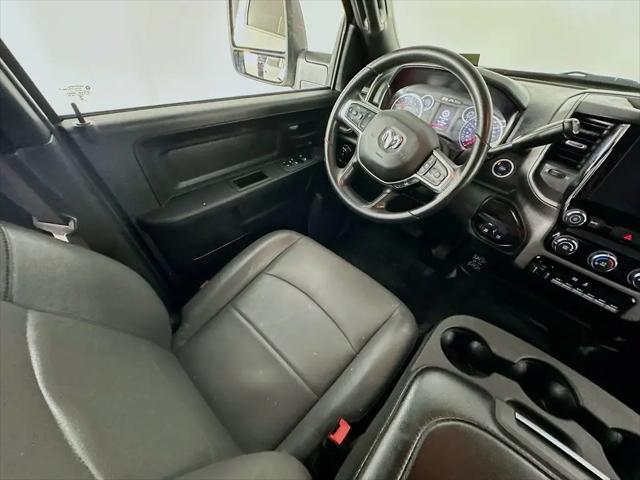 2025 Ram 3500 Tradesman Crew Cab 4x4 8' Box
