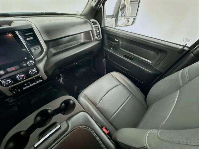 2025 Ram 3500 Tradesman Crew Cab 4x4 8' Box