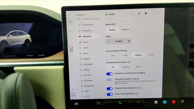 2022 Tesla Model X Plaid Tri Motor All-Wheel Drive