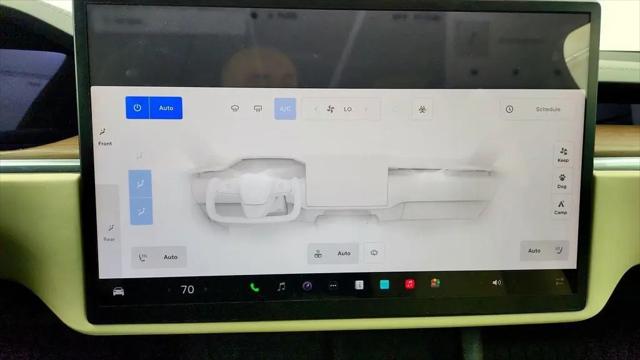 2022 Tesla Model X Plaid Tri Motor All-Wheel Drive