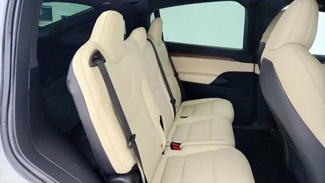 2022 Tesla Model X Plaid Tri Motor All-Wheel Drive