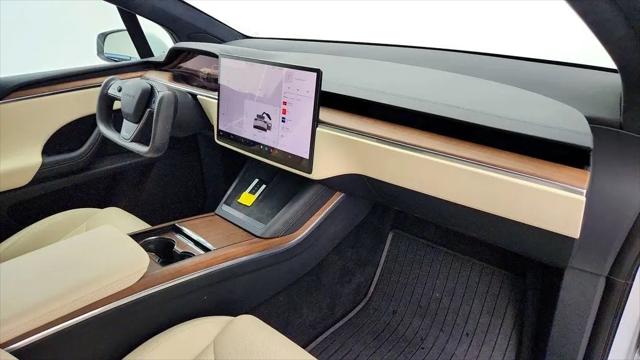 2022 Tesla Model X Plaid Tri Motor All-Wheel Drive