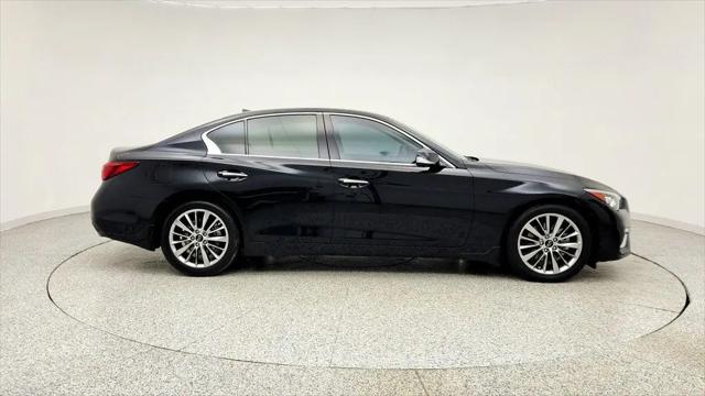 2023 INFINITI Q50 LUXE