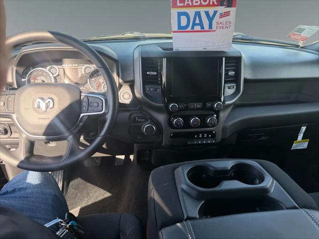 2026 Ram 1500 Express Crew Cab 4x2 57 Box