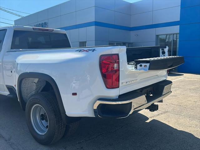2026 Chevrolet Silverado 3500HD Double Cab, Long Bed, LT Dual Rear Wheel, 4WD