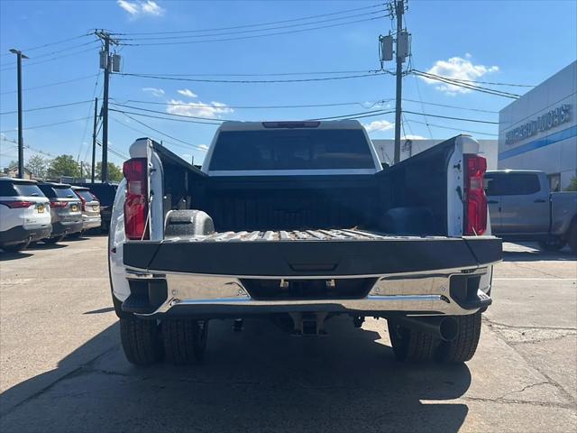 2026 Chevrolet Silverado 3500HD Double Cab, Long Bed, LT Dual Rear Wheel, 4WD