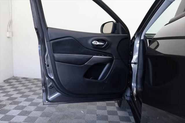 2022 Jeep Cherokee Latitude Lux 4x4