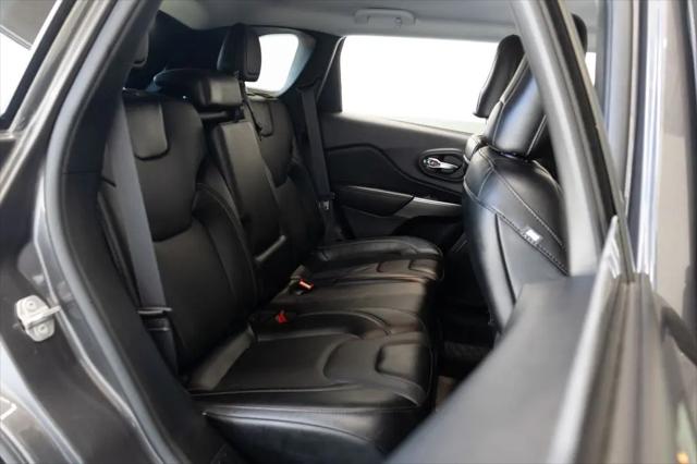 2022 Jeep Cherokee Latitude Lux 4x4