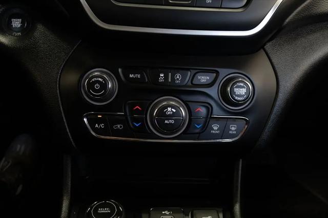 2022 Jeep Cherokee Latitude Lux 4x4