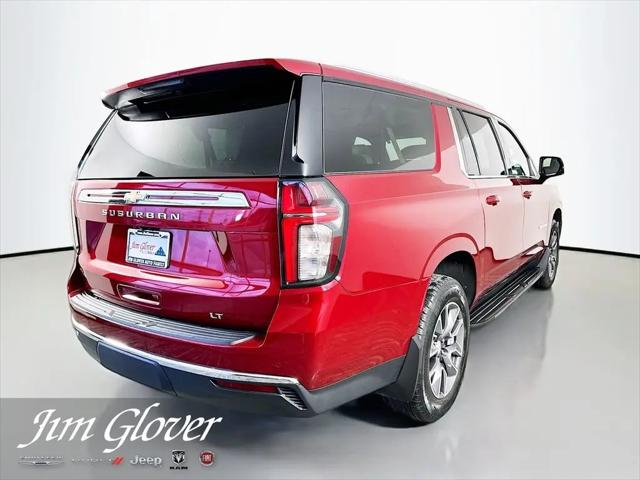2022 Chevrolet Suburban 4WD LT
