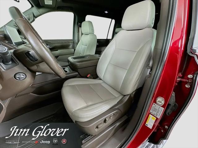2022 Chevrolet Suburban 4WD LT