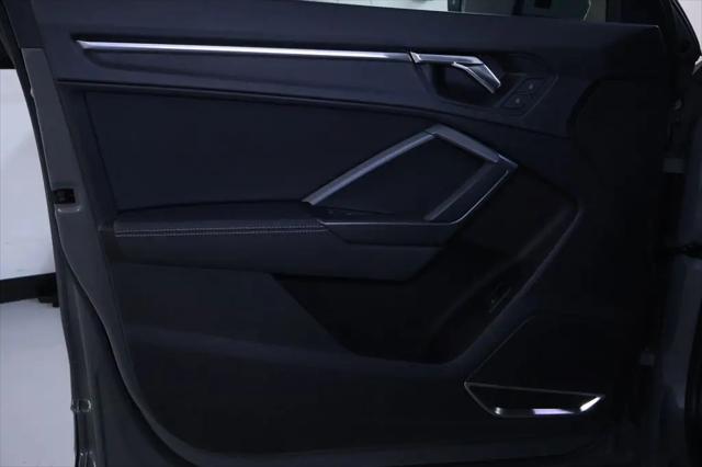 2020 Audi Q3 Prestige 45 TFSI S line quattro Tiptronic